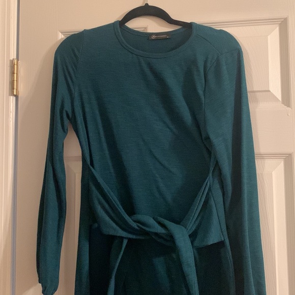 Green Long sleeve tie waist dress - Picture 7 of 7